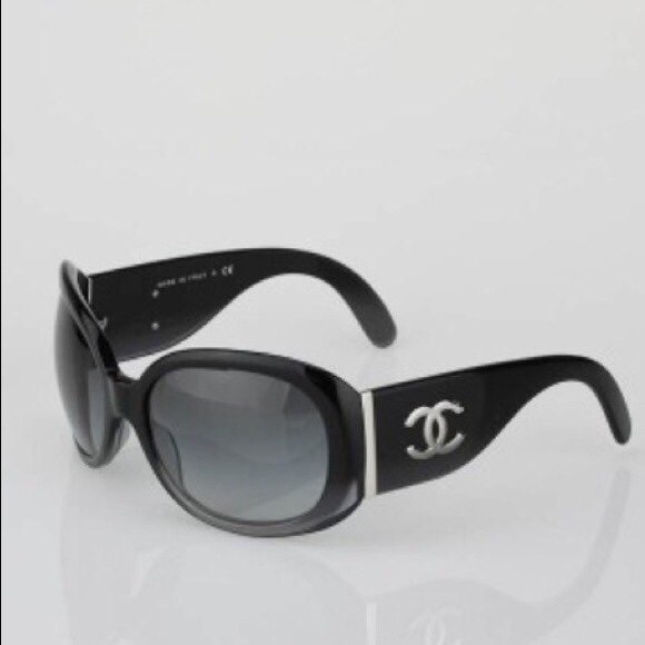 CHANEL OMBRÉ SUNGLASSES 🕶🖤 - Picture 3 of 4